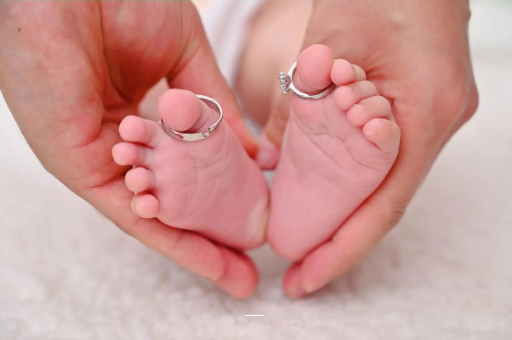 陕西孕妇两个月肚子疼